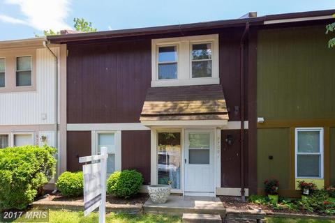 5511 Starboard Ct