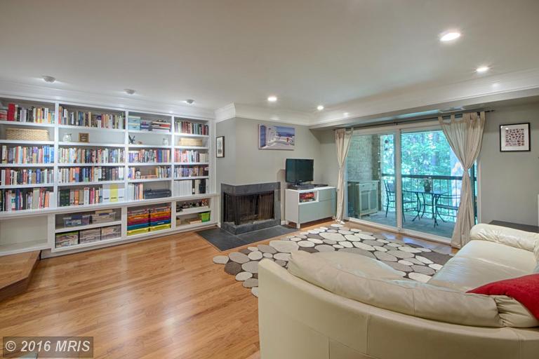 5800 Cove Landing Rd #303