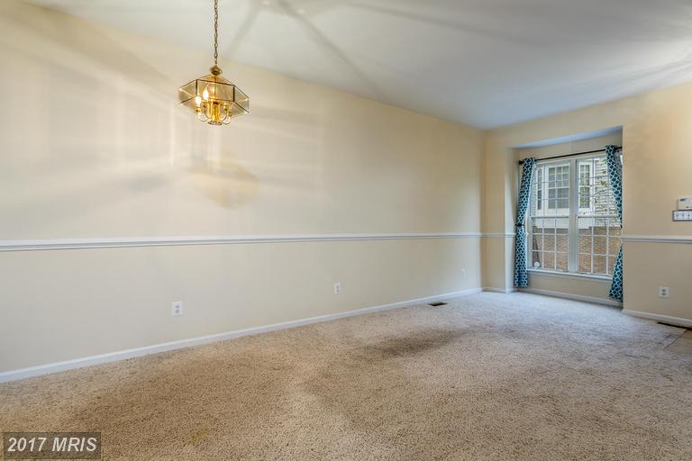 2 Briarwood Dr