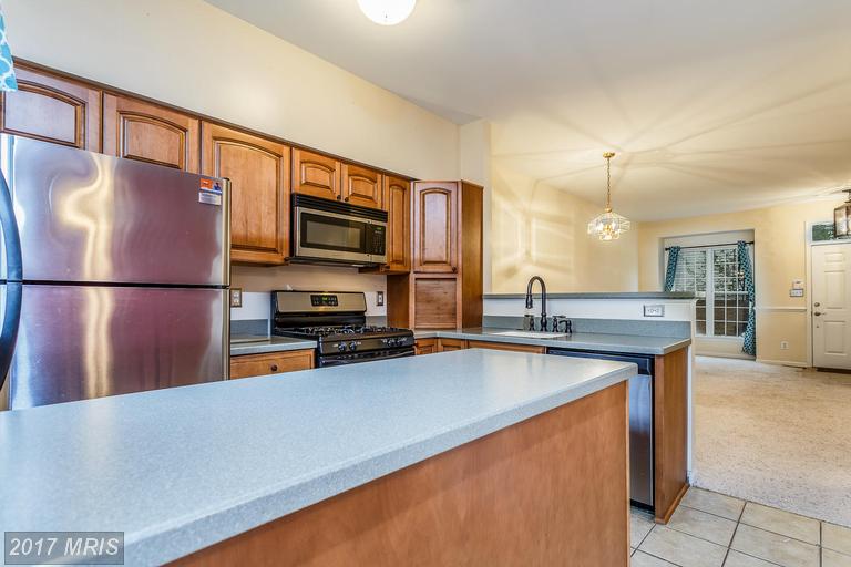 2 Briarwood Dr