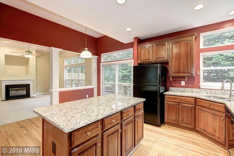 9112 Briarwood Farms Ct
