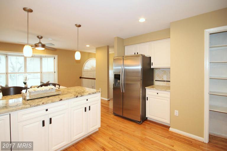 5400 Crows Nest Ct