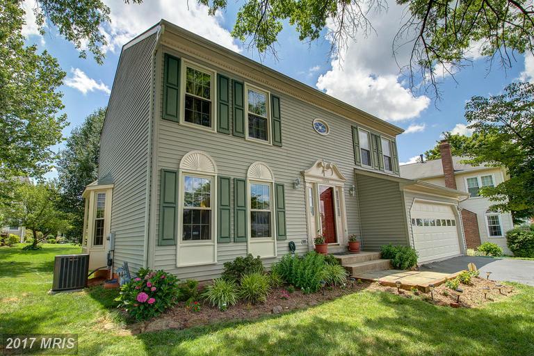 13305 Pearsall Ln