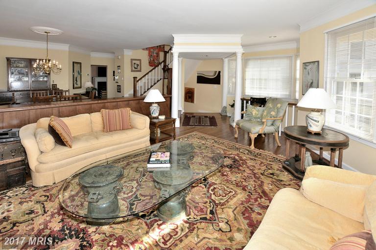 4220 Trumbo Ct