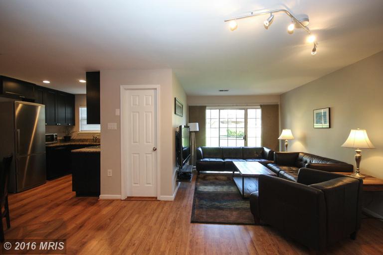 For Sale: 12106 Greenway Ct #243 Fairfax, VA 22033
