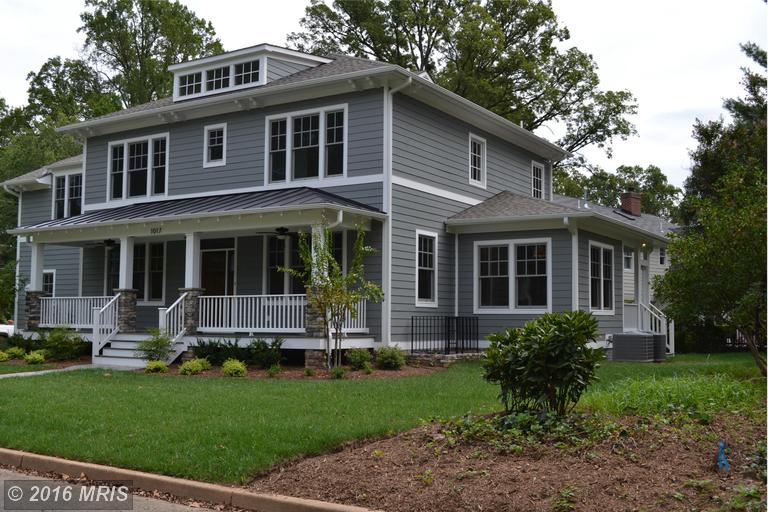 1017 Fowler St