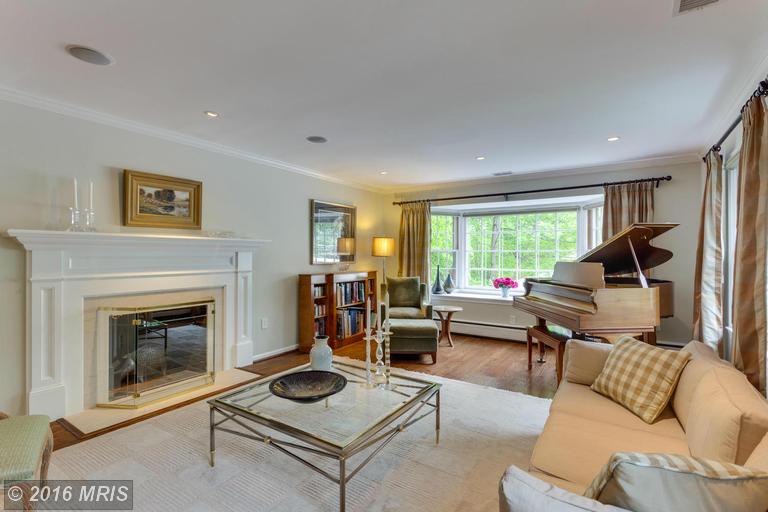 1422 Ironwood Dr