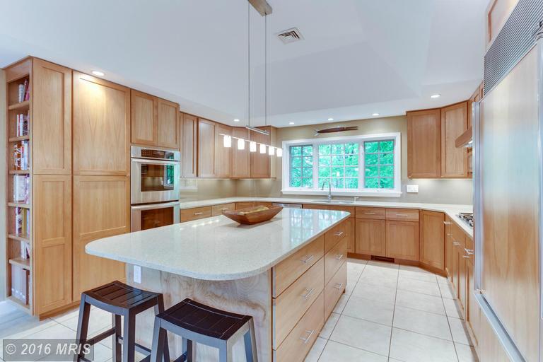 1422 Ironwood Dr