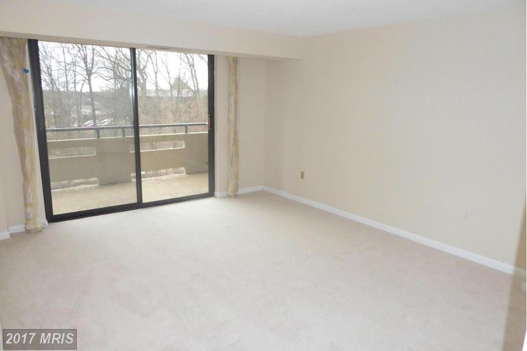 1808 Old Meadow Rd #512
