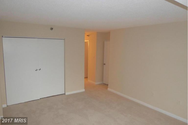 1808 Old Meadow Rd #512