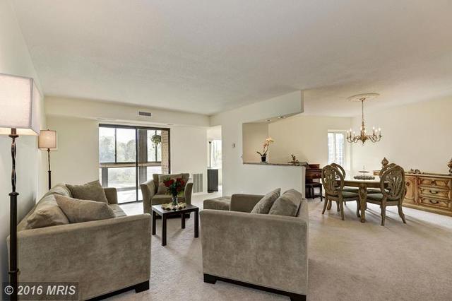 8360 Greensboro Dr #414