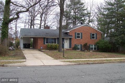 6109 Clearbrook Dr