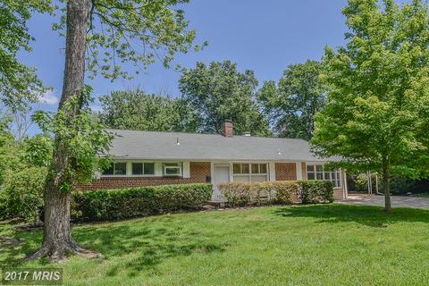 6109 Clearbrook Dr