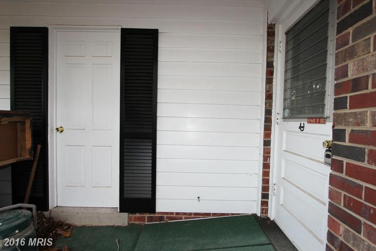 8609 London Ct