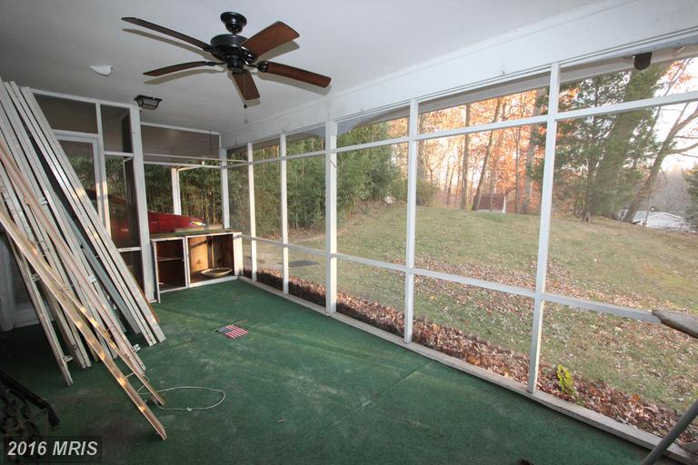 8609 London Ct