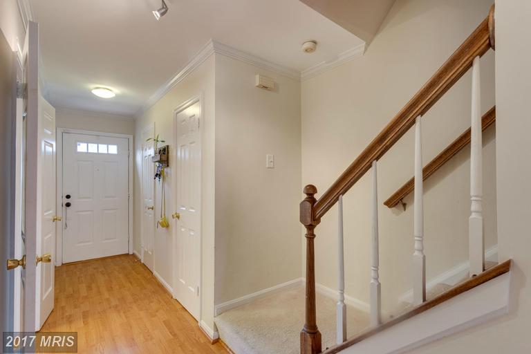 7621 Sheffield Village Ln
