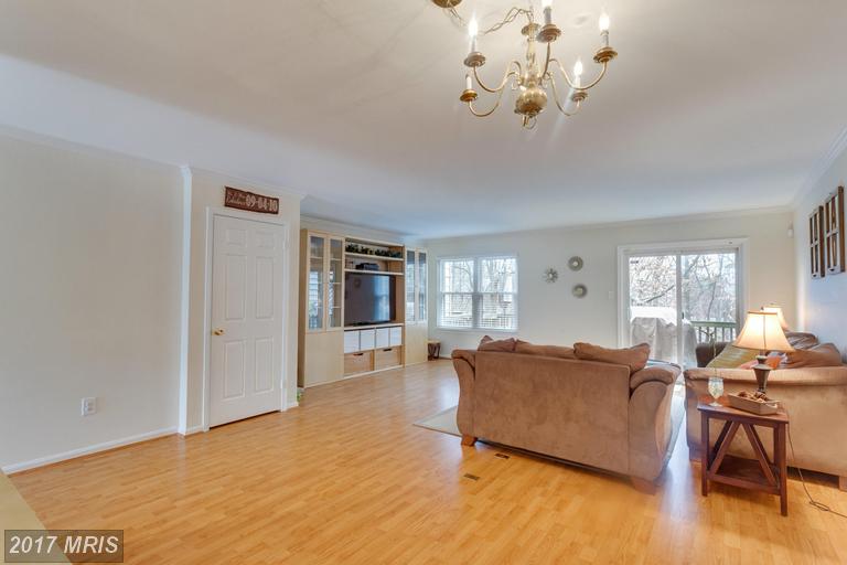 7621 Sheffield Village Ln