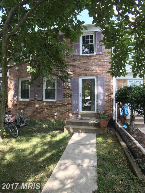8496 Laurel Oak Dr