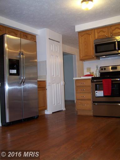 For Sale: 8407 Chillum Ct Springfield, VA 22153