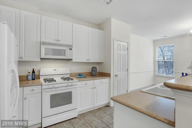 2665 Manhattan Pl #313