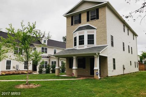 2800 Cedar Ln