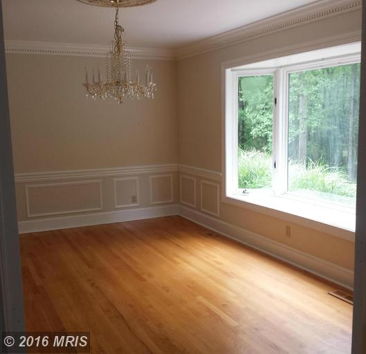 For Sale: 10220 Wendover Dr Vienna, VA 22181