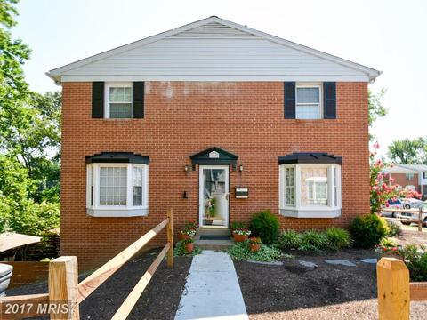 1222 Longview Dr E