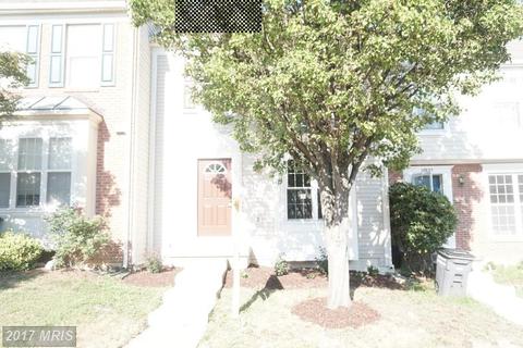 1943 Rainbow Ct