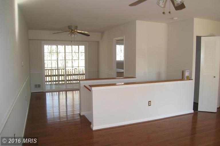 For Sale: 12588 Valleywood Dr Woodbridge, VA 22192