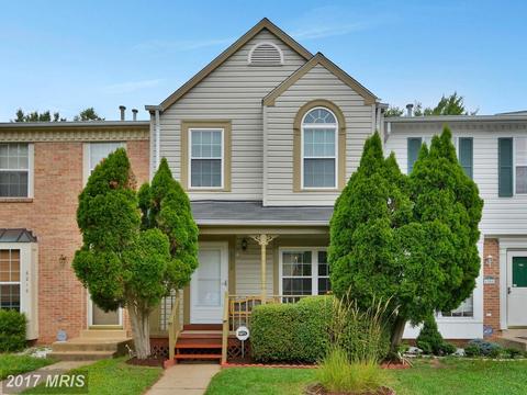 5693 Roundtree Dr