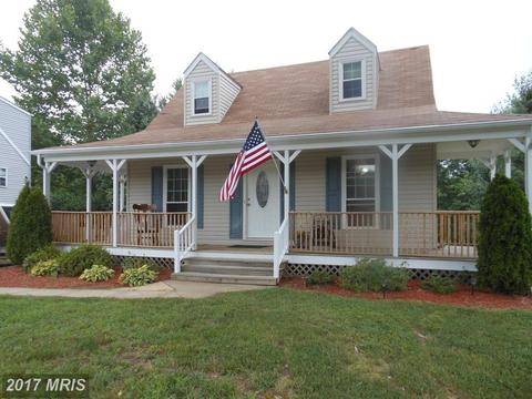 5693 Roundtree Dr