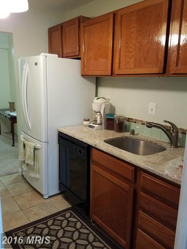 5565 Columbia Pike #611