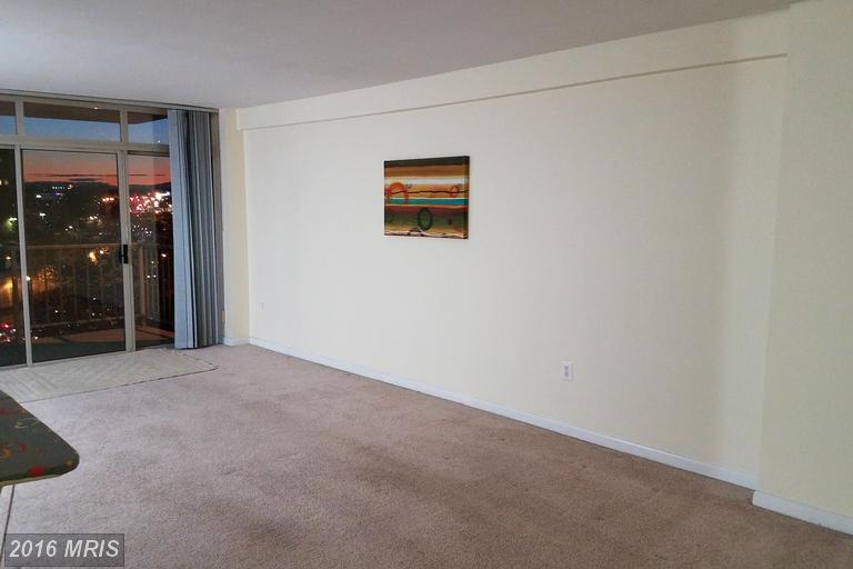 5565 Columbia Pike #611