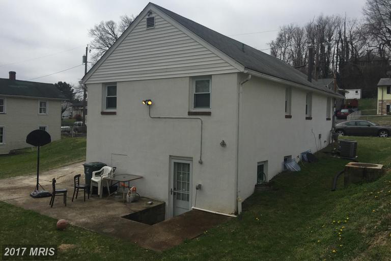 3461 Kemper Rd
