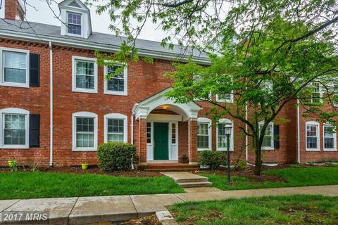 1735 Braddock Pl W #302