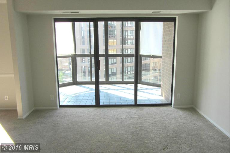 For Sale: 1600 Oak St N #1205 Arlington, VA 22209