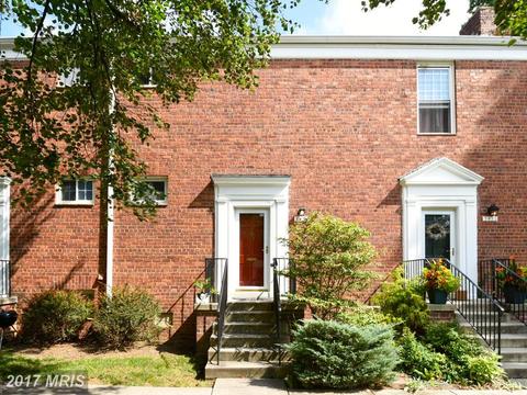 3463 Martha Custis Dr #3463