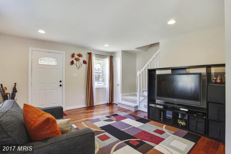 5904 Mount Eagle Dr #1415