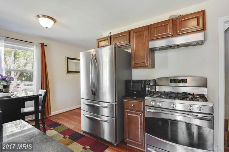 5904 Mount Eagle Dr #1415