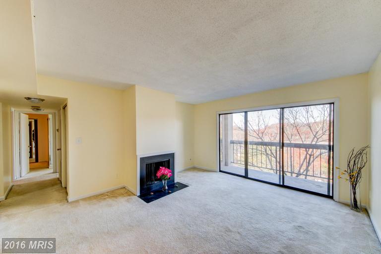 801 Howard St #404