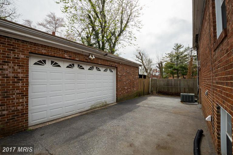 715 Mckenzie Ave