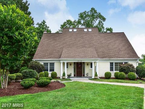 7412 Rebecca Dr