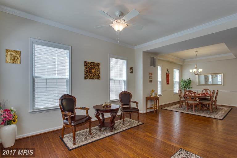 5662 Tower Hill Cir