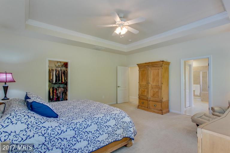 5662 Tower Hill Cir