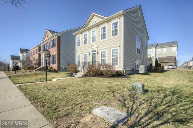 1404 Saunders Dr