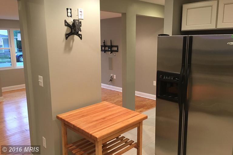 For Sale: 303 Mckinney St Fredericksburg, VA 22401