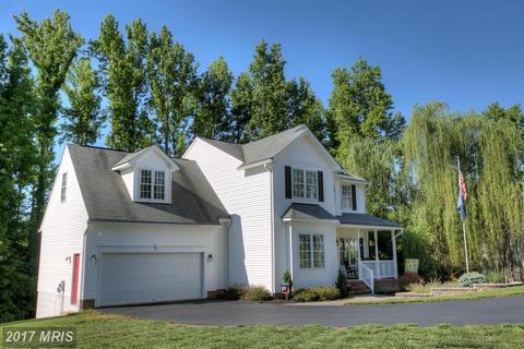 11 Ashcroft Dr