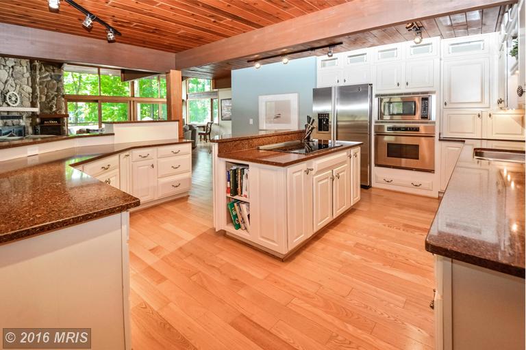 300 Mt Pleasant Dr
