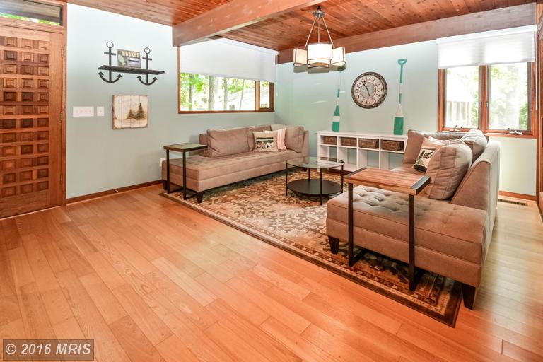 300 Mt Pleasant Dr