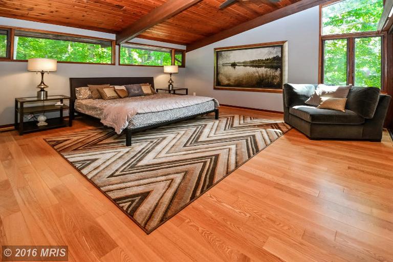 300 Mt Pleasant Dr